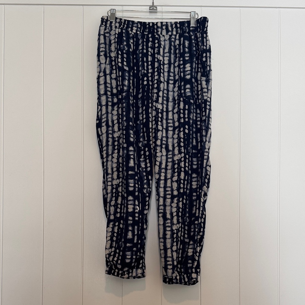Women’s Navy Tie-Dye Pants